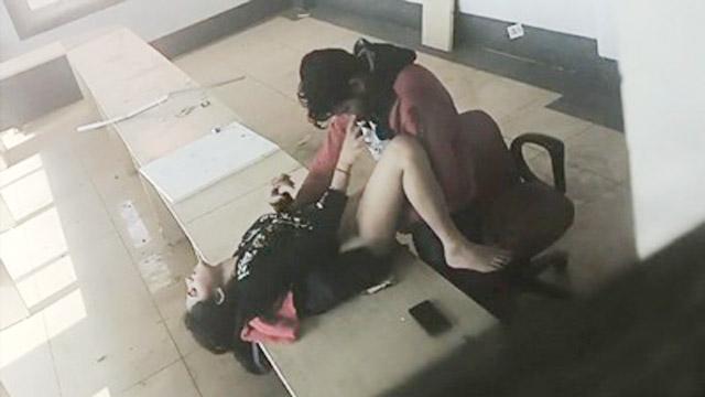 Hot Hard Classroom Sex – Couple Viral Xxx