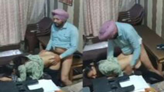 Punjabi Office Girl Fucking With Boss – Desi Sex Mms